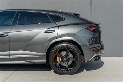 2019 Lamborghini Urus   - Photo 24 - Tustin, CA 92780