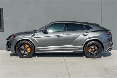 2019 Lamborghini Urus   - Photo 4 - Tustin, CA 92780