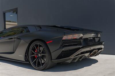 2017 Lamborghini Aventador LP 740-4 S   - Photo 16 - Tustin, CA 92780