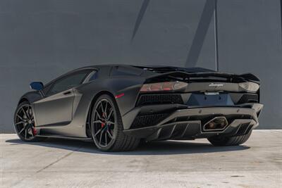 2017 Lamborghini Aventador LP 740-4 S   - Photo 10 - Tustin, CA 92780