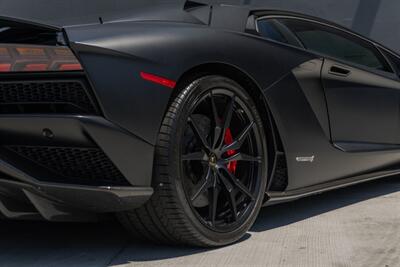 2017 Lamborghini Aventador LP 740-4 S   - Photo 31 - Tustin, CA 92780