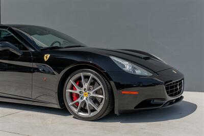 2013 Ferrari California   - Photo 41 - Tustin, CA 92780