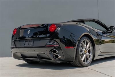 2013 Ferrari California   - Photo 42 - Tustin, CA 92780