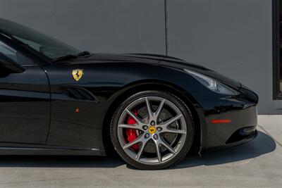 2013 Ferrari California   - Photo 52 - Tustin, CA 92780