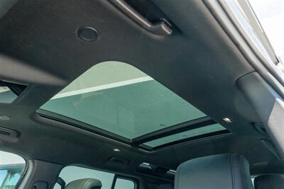 2023 Land Rover Defender 110 X   - Photo 47 - Tustin, CA 92780