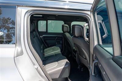 2023 Land Rover Defender 110 X   - Photo 51 - Tustin, CA 92780