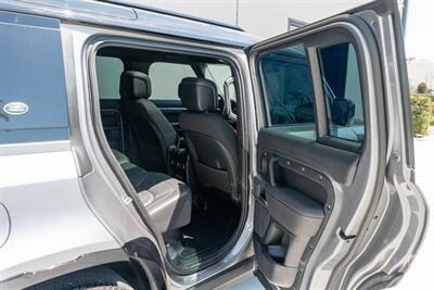 2023 Land Rover Defender 110 X   - Photo 50 - Tustin, CA 92780