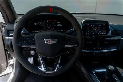 2023 Cadillac CT4-V Blackwing   - Photo 18 - Tustin, CA 92780