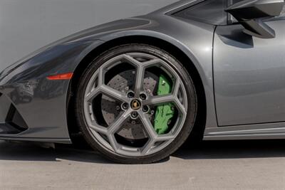 2020 Lamborghini Huracan EVO   - Photo 16 - Tustin, CA 92780