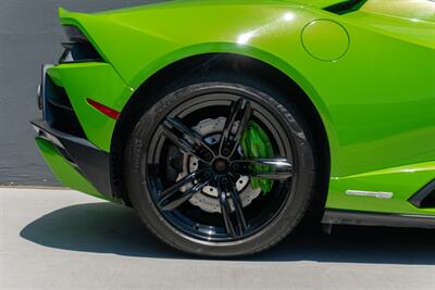 2022 Lamborghini Huracan EVO Spyder   - Photo 36 - Tustin, CA 92780