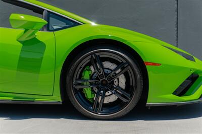 2022 Lamborghini Huracan EVO Spyder   - Photo 39 - Tustin, CA 92780