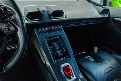 2022 Lamborghini Huracan EVO Spyder   - Photo 70 - Tustin, CA 92780