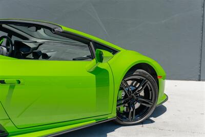 2022 Lamborghini Huracan EVO Spyder   - Photo 52 - Tustin, CA 92780