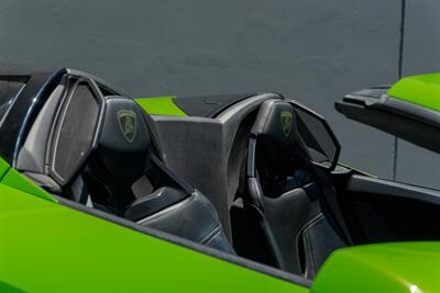 2022 Lamborghini Huracan EVO Spyder   - Photo 33 - Tustin, CA 92780