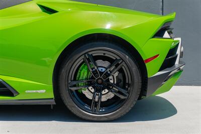 2022 Lamborghini Huracan EVO Spyder   - Photo 22 - Tustin, CA 92780