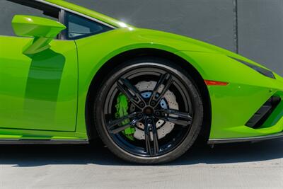 2022 Lamborghini Huracan EVO Spyder   - Photo 48 - Tustin, CA 92780