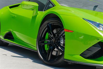 2022 Lamborghini Huracan EVO Spyder   - Photo 31 - Tustin, CA 92780