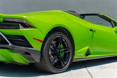 2022 Lamborghini Huracan EVO Spyder   - Photo 51 - Tustin, CA 92780
