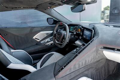 2023 Chevrolet Corvette Stingray   - Photo 11 - Tustin, CA 92780