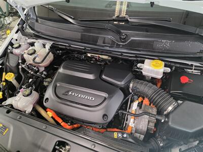 2024 Chrysler Pacifica Plug-In Hybrid Select   - Photo 19 - Mandan, ND 58554