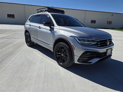 2022 Volkswagen Tiguan SE R-Line Black 4Motion   - Photo 2 - Bismarck, ND 58504