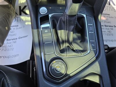 2022 Volkswagen Tiguan SE R-Line Black 4Motion   - Photo 14 - Bismarck, ND 58504