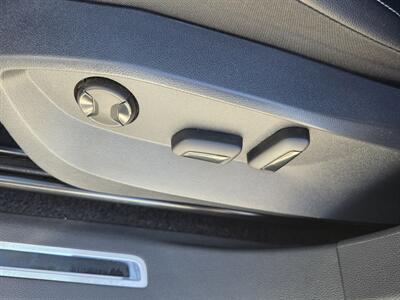 2022 Volkswagen Tiguan SE R-Line Black 4Motion   - Photo 8 - Bismarck, ND 58504