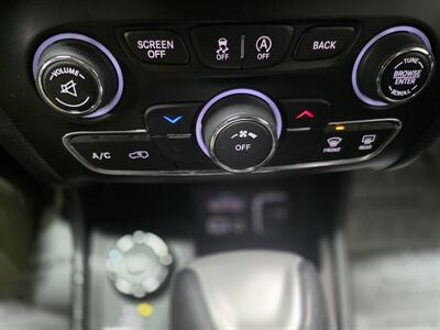 2018 Jeep Cherokee Latitude Plus   - Photo 15 - Mandan, ND 58554