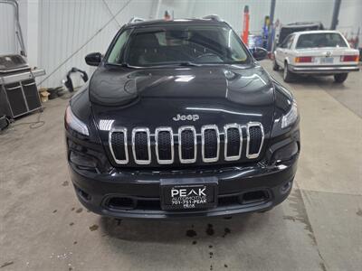 2018 Jeep Cherokee Latitude Plus   - Photo 3 - Mandan, ND 58554