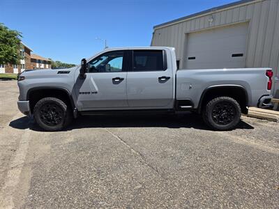 2024 Chevrolet Silverado 2500 LTZ   - Photo 4 - Mandan, ND 58554
