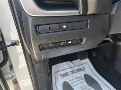 2025 Nissan Rogue SV   - Photo 14 - Mandan, ND 58554