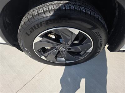2025 Nissan Rogue SV   - Photo 7 - Mandan, ND 58554