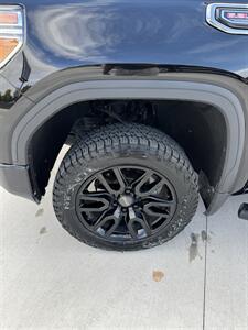 2019 GMC Sierra 1500 AT4   - Photo 10 - Bismarck, ND 58504
