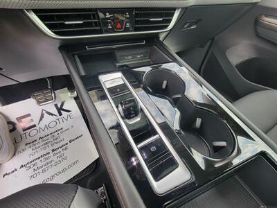 2024 Volkswagen Atlas Peak Edition SEL 4Motion   - Photo 13 - Bismarck, ND 58504