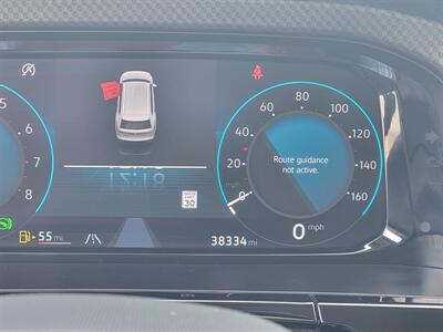 2024 Volkswagen Atlas Peak Edition SEL 4Motion   - Photo 11 - Bismarck, ND 58504