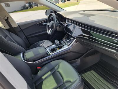 2021 Audi Q8 quattro Premium 55 TFSI   - Photo 13 - Bismarck, ND 58504