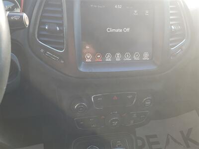 2018 Jeep Compass Trailhawk   - Photo 10 - Bismarck, ND 58504