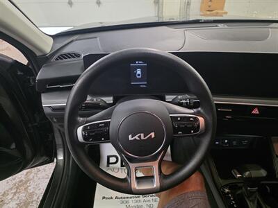 2025 Kia K5 LXS   - Photo 8 - Mandan, ND 58554