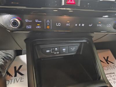 2025 Kia K5 LXS   - Photo 16 - Mandan, ND 58554