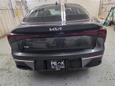 2025 Kia K5 LXS   - Photo 5 - Mandan, ND 58554