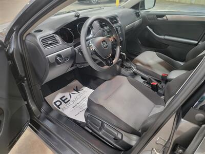 2017 Volkswagen Jetta 1.4T S   - Photo 8 - Bismarck, ND 58504