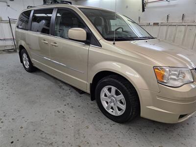 2010 Chrysler Town and Country Touring Plus   - Photo 2 - Mandan, ND 58554