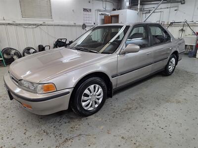 1993 Honda Accord LX - Photo 1 - Mandan, ND 58554