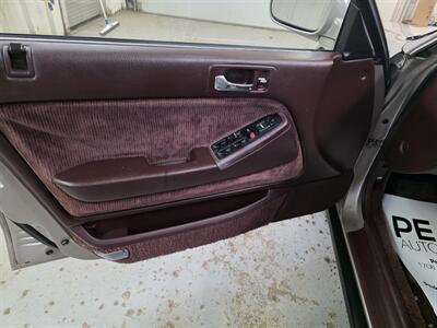 1993 Honda Accord LX - Photo 9 - Mandan, ND 58554