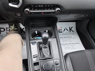 2025 Mazda CX-50 2.5 S Preferred   - Photo 15 - Mandan, ND 58554