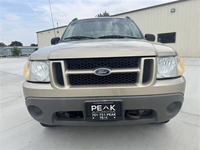 2001 Ford Explorer Sport Trac   - Photo 3 - Bismarck, ND 58504