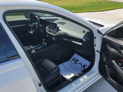 2023 Nissan Altima 2.5 SR   - Photo 14 - Bismarck, ND 58504