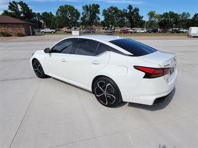 2023 Nissan Altima 2.5 SR   - Photo 7 - Bismarck, ND 58504