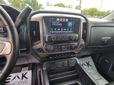 2017 GMC Sierra 1500 Denali   - Photo 9 - Bismarck, ND 58504