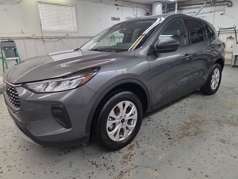 2025 Ford Escape Active   - Photo 1 - Mandan, ND 58554